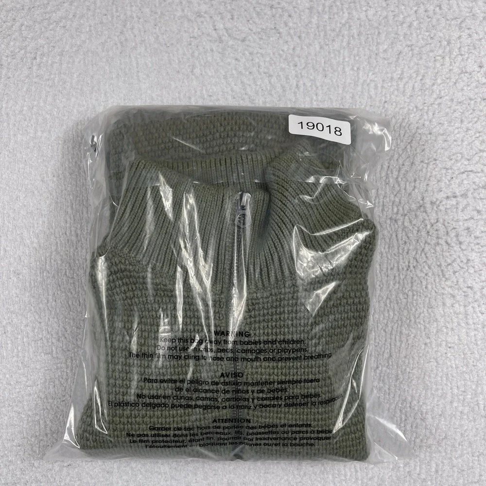 J Crew Sweater Mens Medium Green 1/4 Zip Pullover Gorp Cabin Teacher‎ Dad Office
